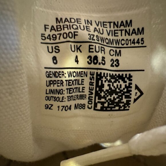 Converse Chuck Taylor All Star Canvas - Picture 2 of 6